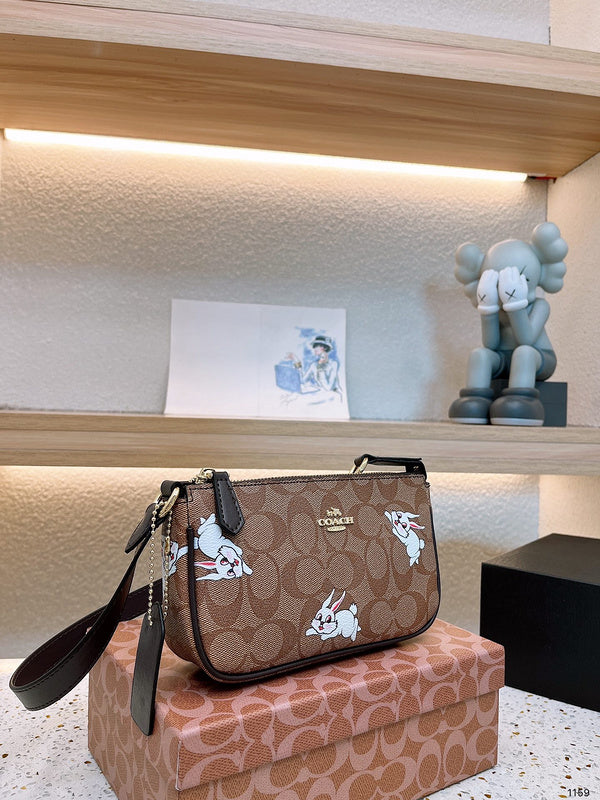 LO - CCH Bags - 256