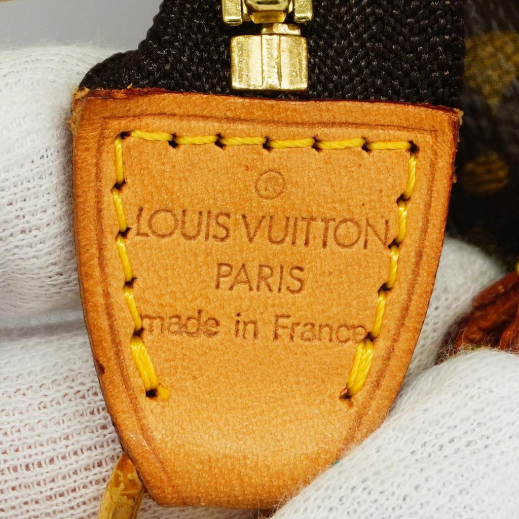 LO-LV bags 1536