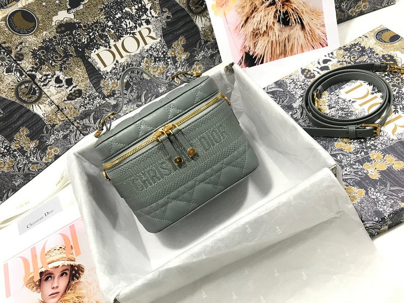 LO - DYOR   BAGS FOR WOMEN - FASHION LUXURY BAGS 251