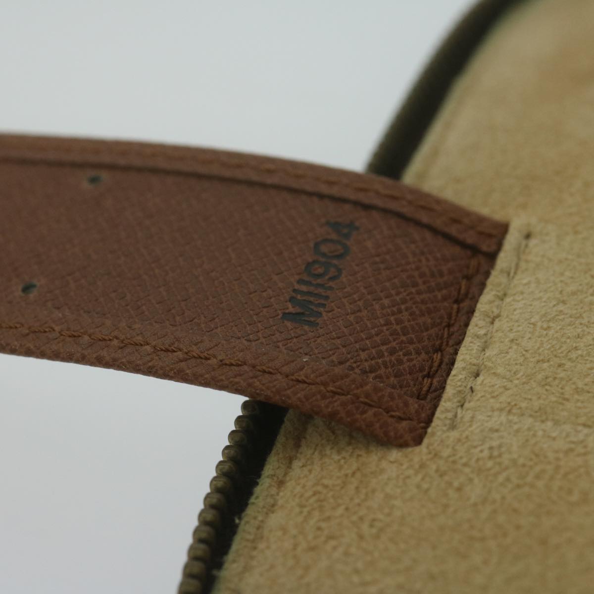 LO-LV bags 827