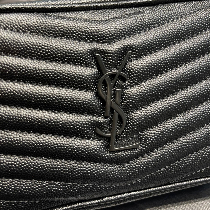 BB - YSL Bag - 1868