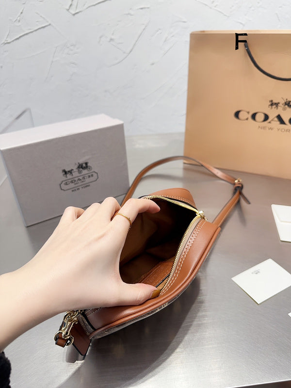 LO - CCH Bags - 371