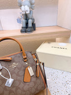 LO - CCH Bags - 105