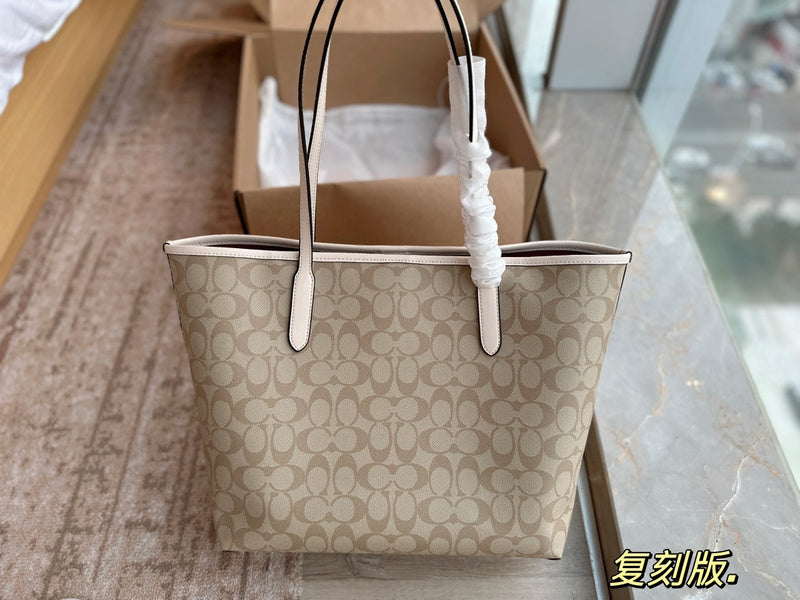 LO - CCH Bags - 415