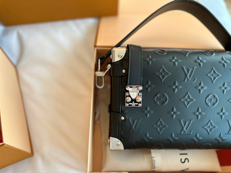 LO - LV Bags - 15112