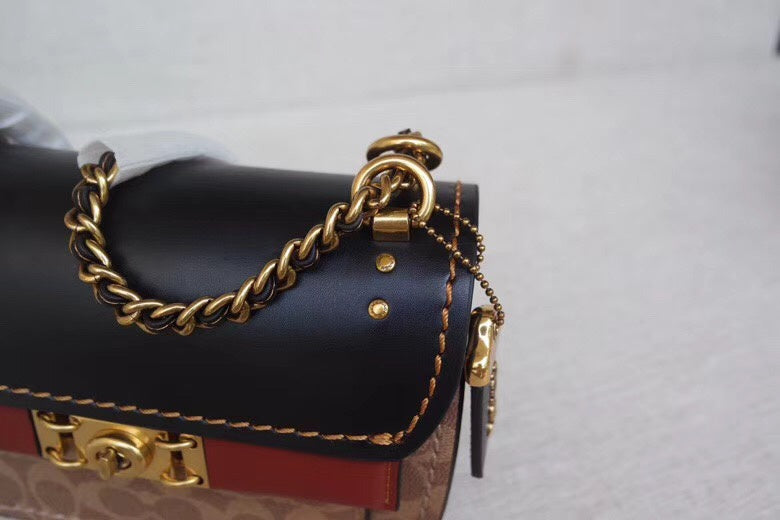 LO - CCH Bags - 496