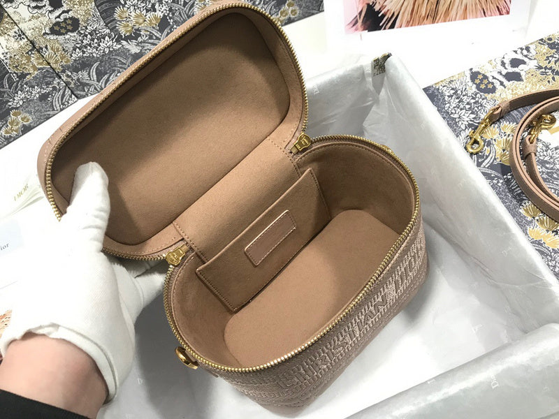 LO - DYOR   BAGS FOR WOMEN - FASHION LUXURY BAGS 250
