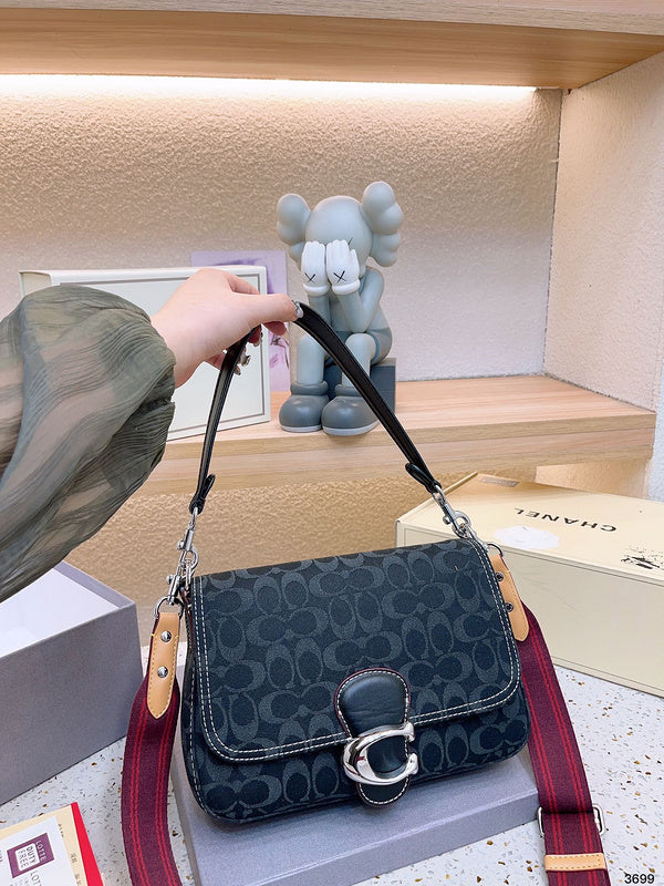 LO - CCH Bags - 161