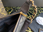 CHL -  Classic Shoudlerbag Black For Women 9.8 in / 25 LO