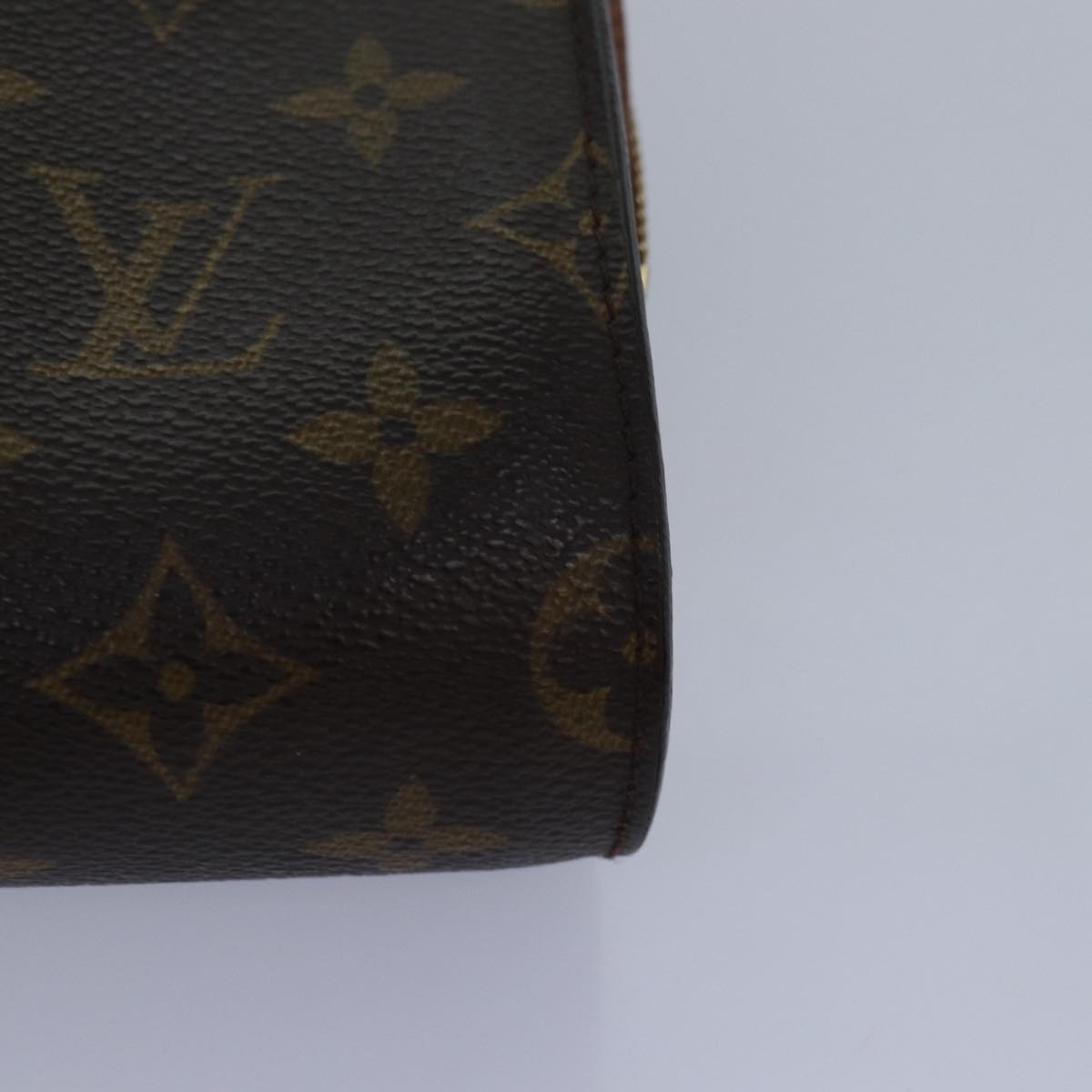 LO-LV bags 1511