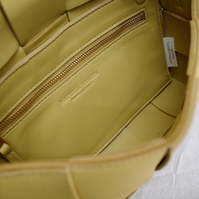 B-VENETA STYLISH HANBAGS FOR WOMEN - 113