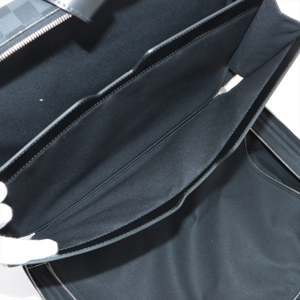 LO-LV bags 1806