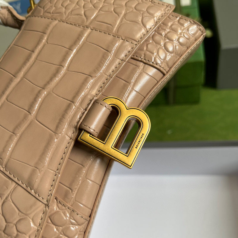 LO - GCC Bags - 4952
