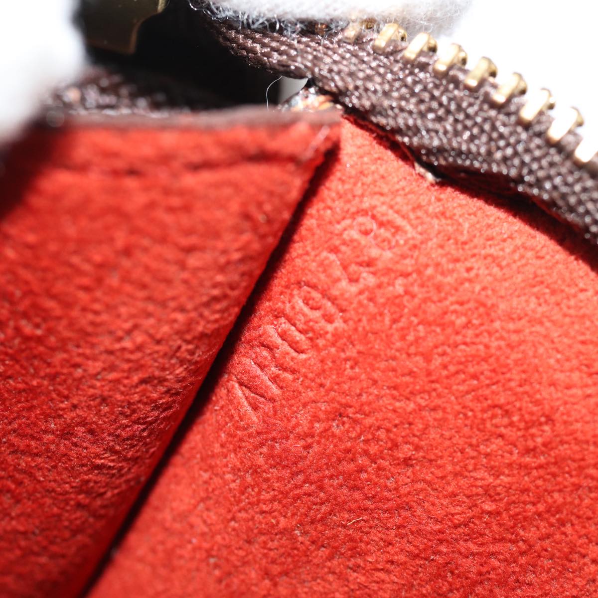 LO-LV bags 1038
