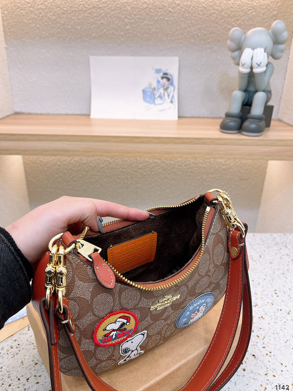 LO - CCH Bags - 342