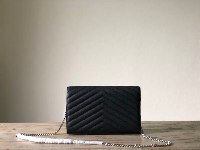 BB - YSL Bag - 2260
