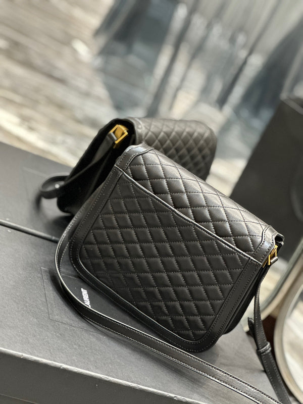 BB - YSL Bag - 1842