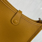 LO - HRMS DESIGNER BAGS - WOMEN BAGS - 946