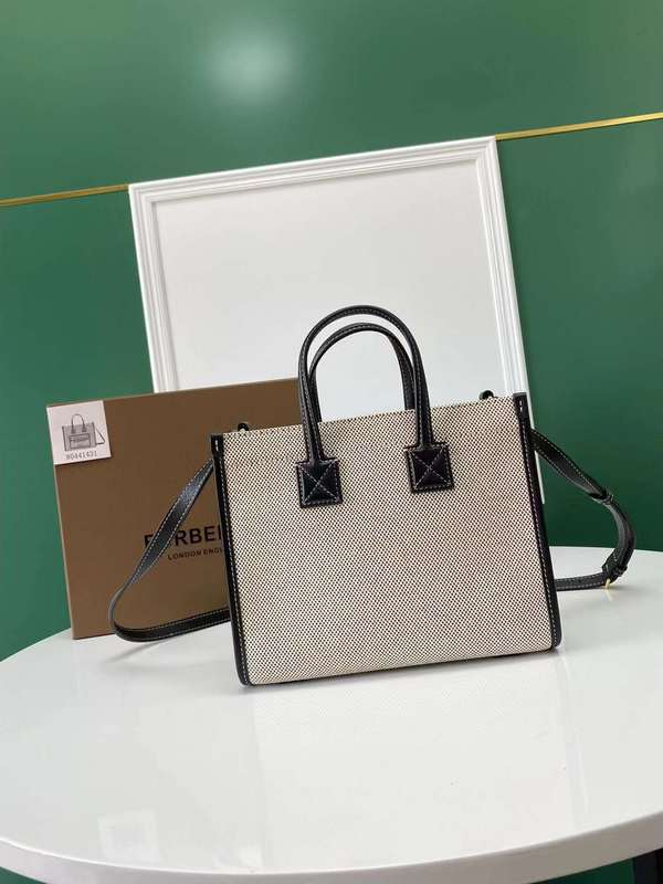 LO - B-BERRY BAGS - 013