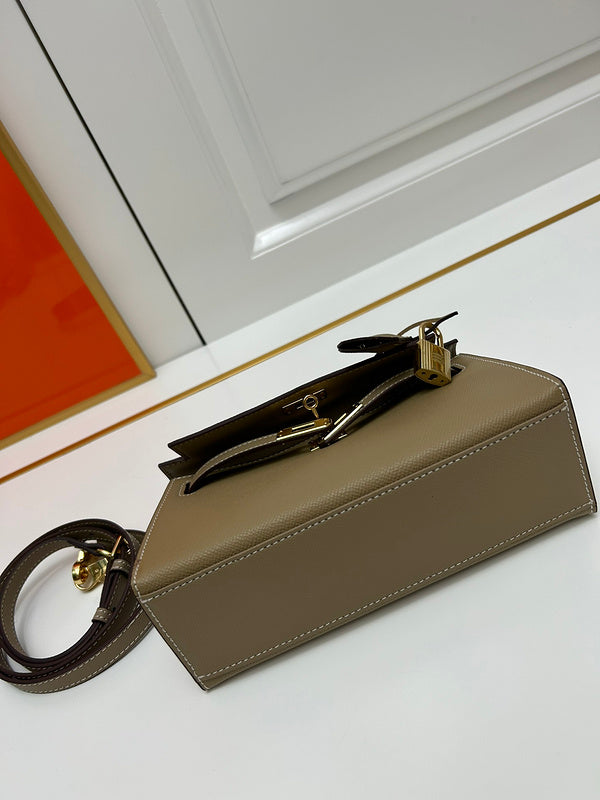 Lusso Official -  HERMS BAGS FOR WOMEN - 041