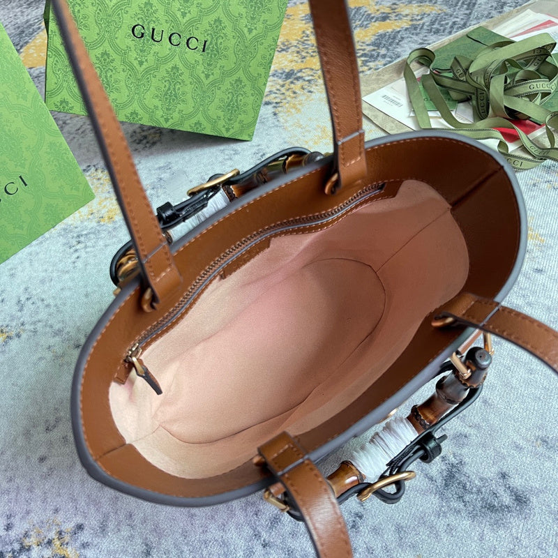 LO - GCC Bags - 2179