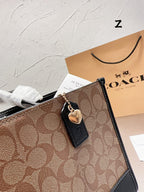 LO - CCH Bags - 330