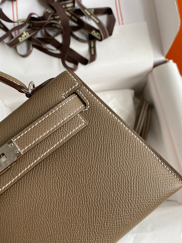LO - HRMS LUXURY BAGS - 879