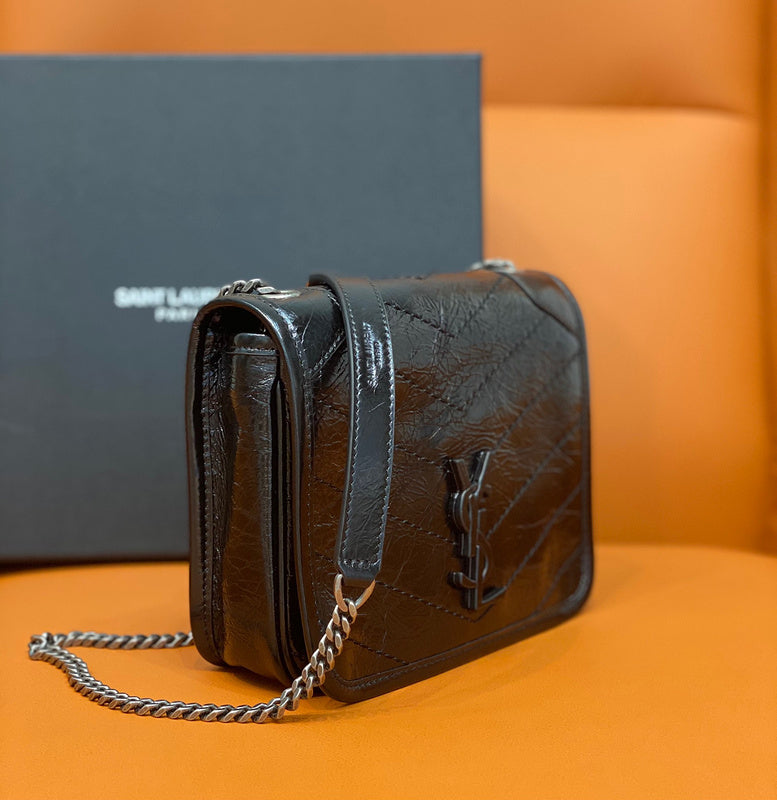 BB - YSL Bag - 2085