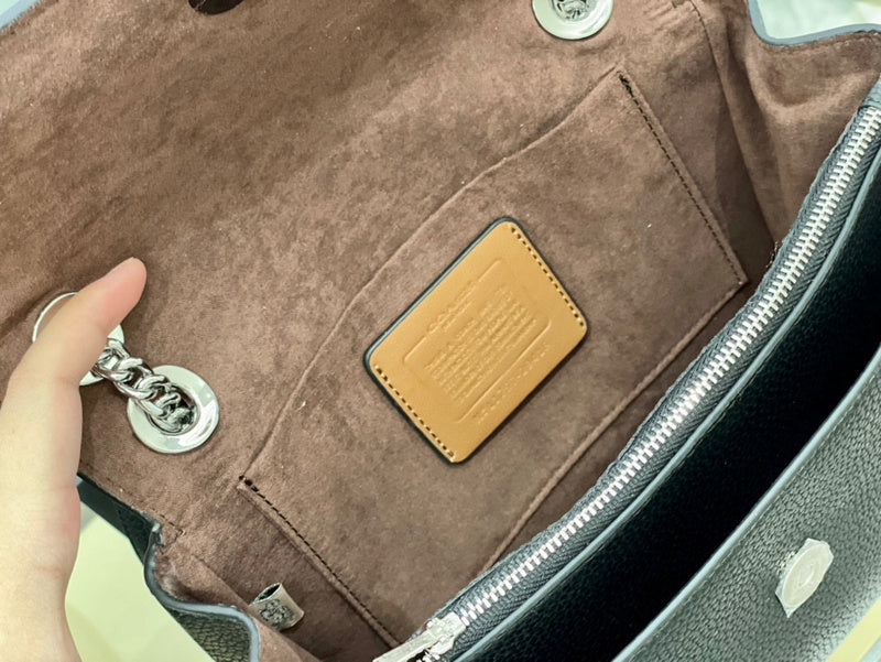 LO - CCH Bags - 324
