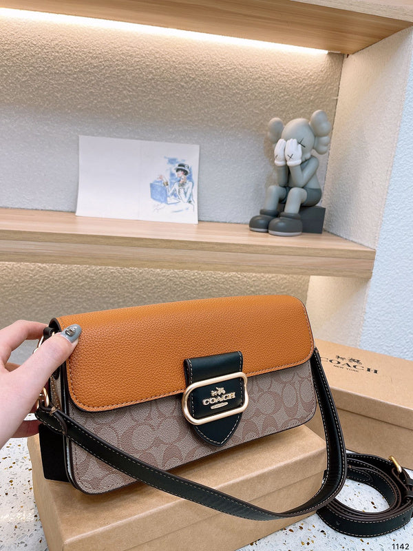 LO - CCH Bags - 310