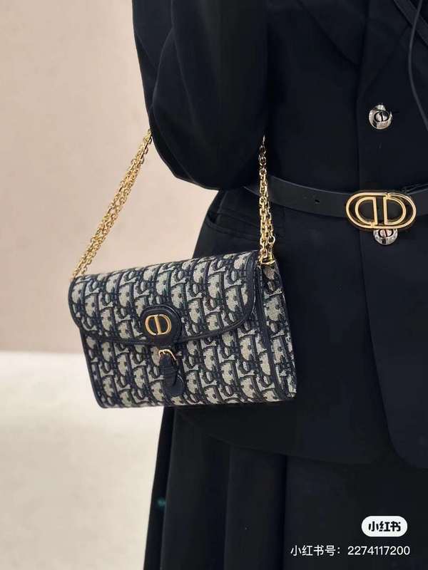 LO - DYOR   BAGS FOR WOMEN - FASHION LUXURY BAGS 077