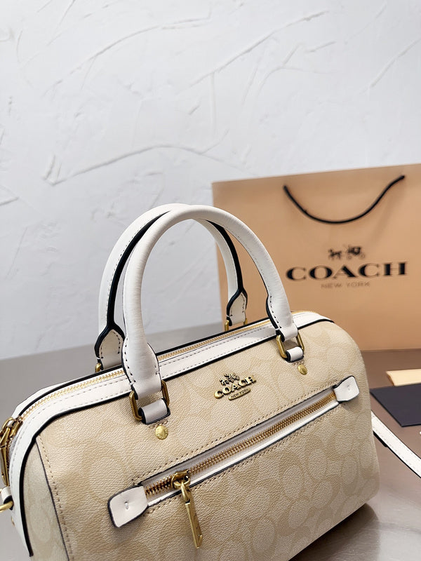 LO - CCH Bags - 120