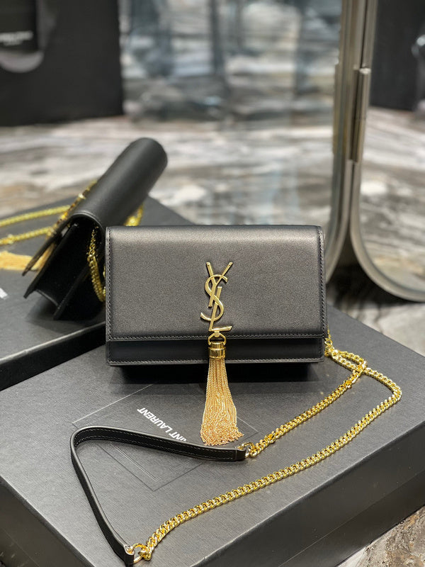 BB - YSL Bag - 1945