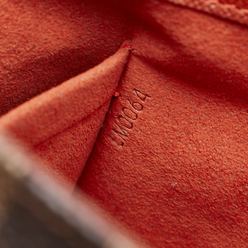 LO-LV bags 1737