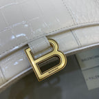 BLN-Ciaga Hourglass Wallet On Chain in White, For Women,  Bags 7.6in/19LO 6560501LRGM9016