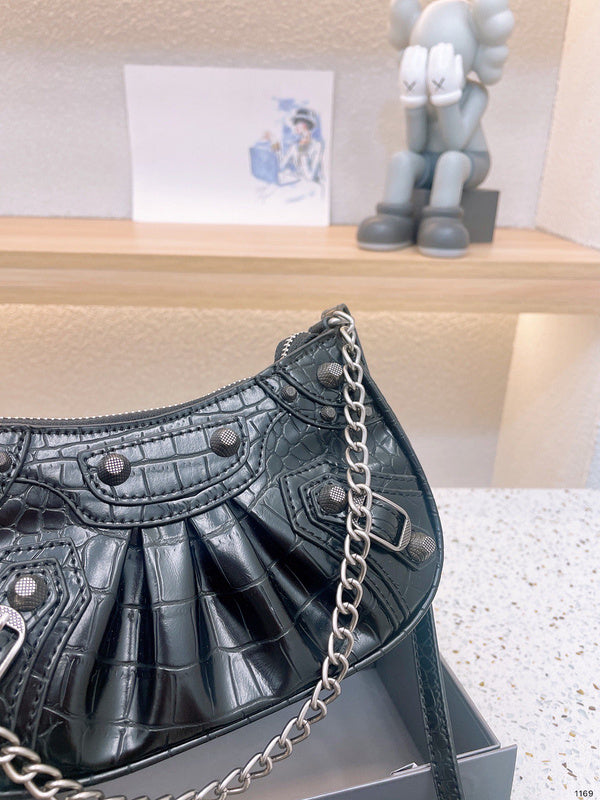 LO - BGA Bags - 1357