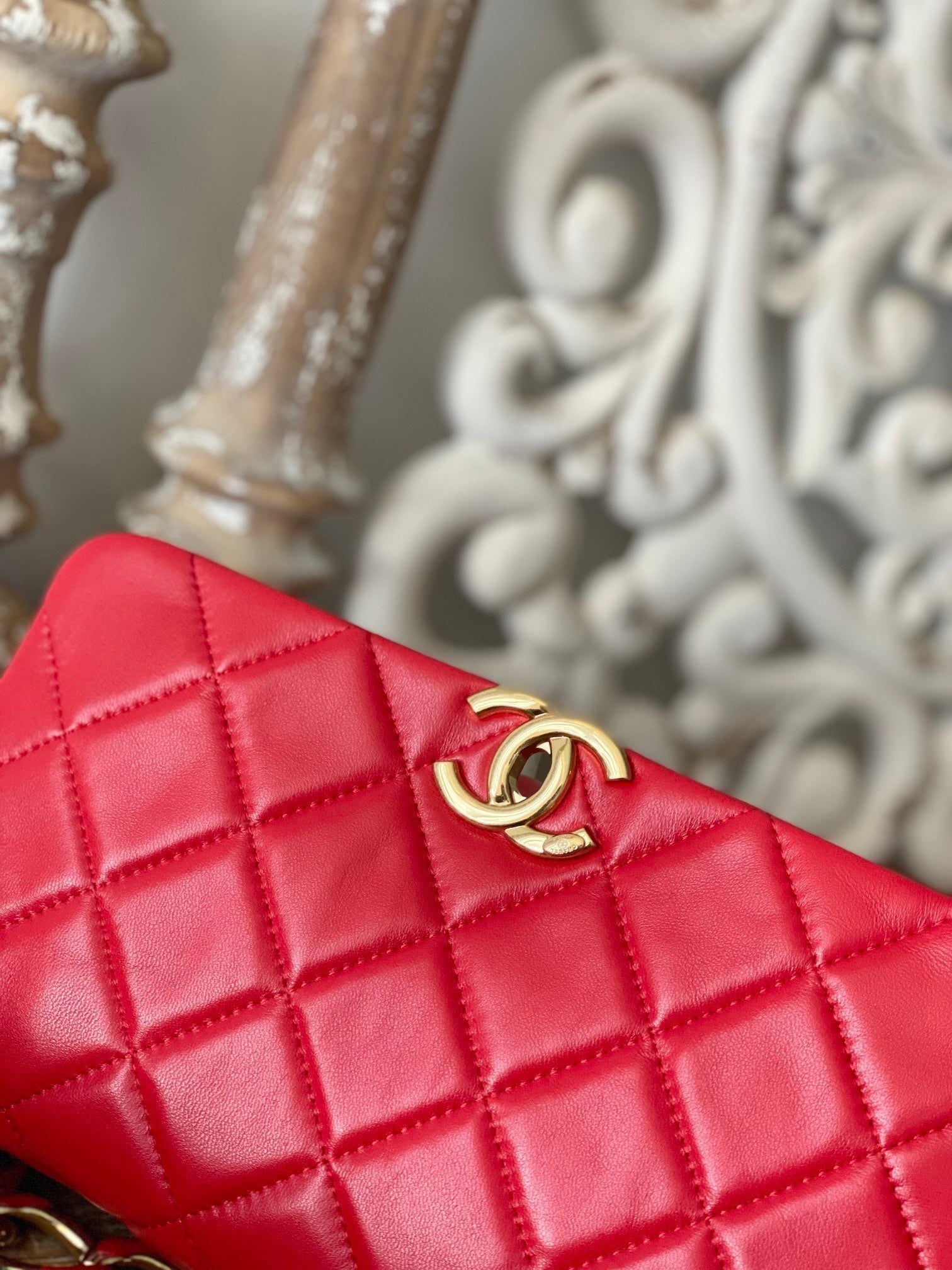 CHL - Large Flap Red Bag For Women 23LO/9in