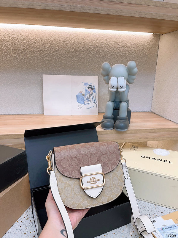 LO - CCH Bags - 006