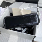 CHL - Gabrielle Hobo Handbag White/Black For Women Bags, Shoulder And Crossbody Bags 9.8in/25LO A93824 Y61477 C0200