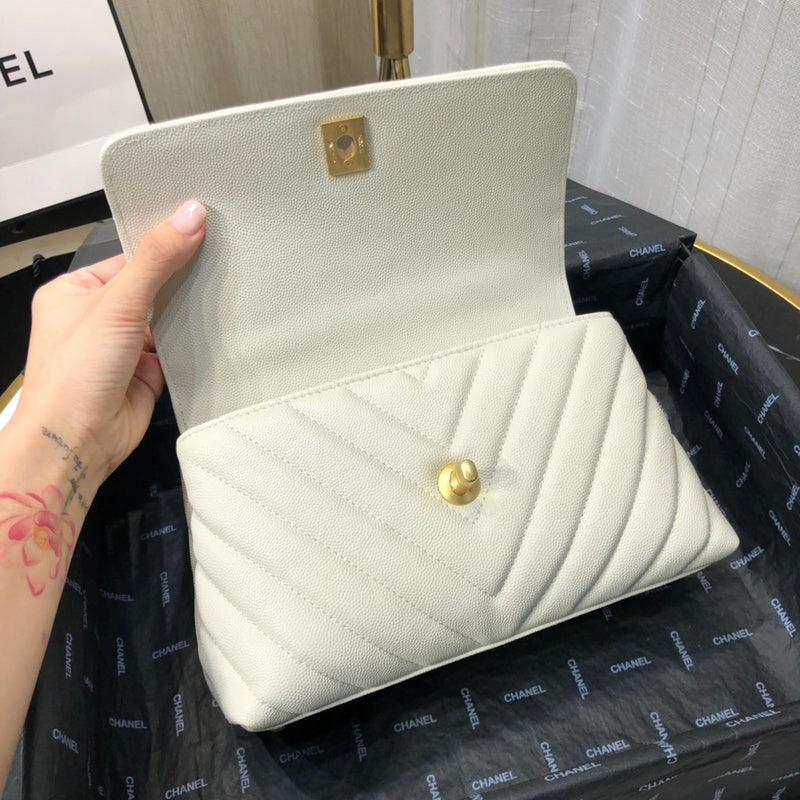 LO - CHL Bags - 1941