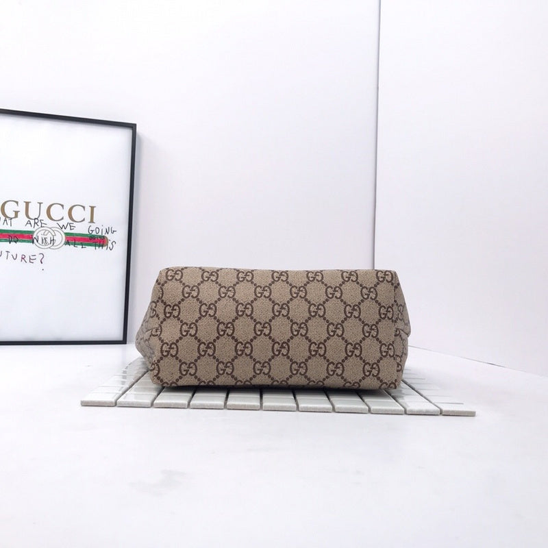 LO - GCC Bags - 2465