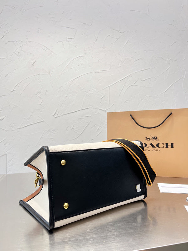 LO - CCH Bags - 133