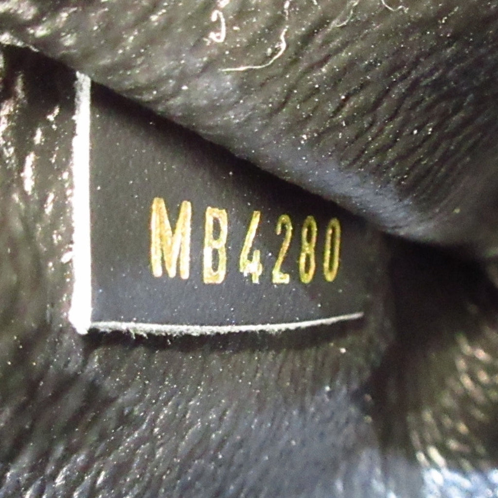 LO-LV bags 636
