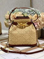 LO - DYOR   BAGS FOR WOMEN - FASHION LUXURY BAGS 026