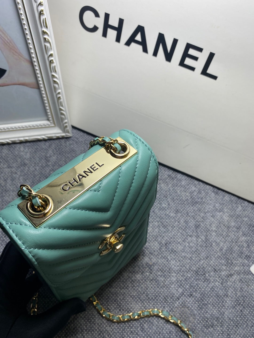 CHL -  Chevron Trendy CHL -  Phone Mint Bag For Women 18LO/7in