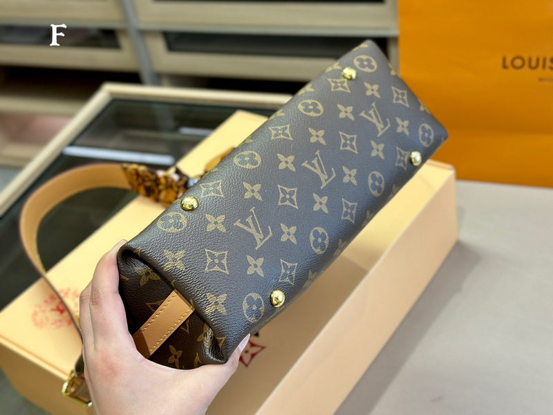 LO - LV Bags - 15034