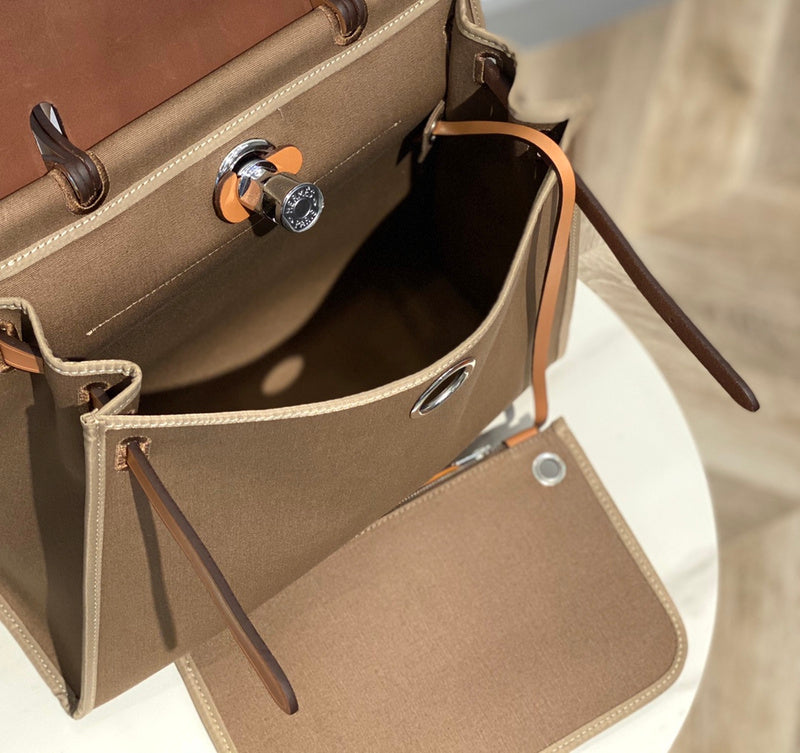 LO - HMS Luxury Bags - 523