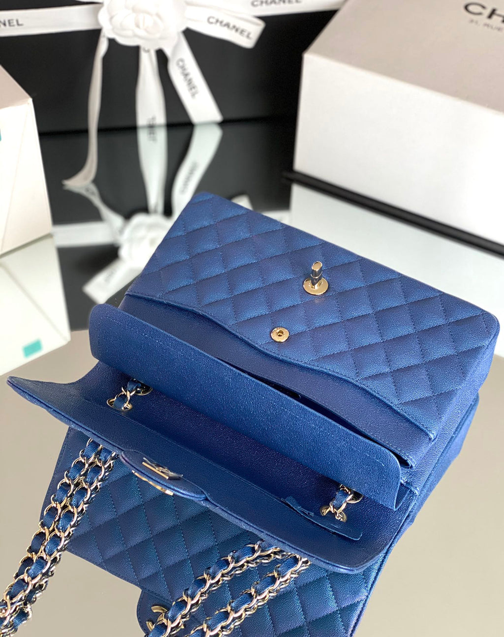 CHL -  Classic Handbag 26LO Blue For Women A01112