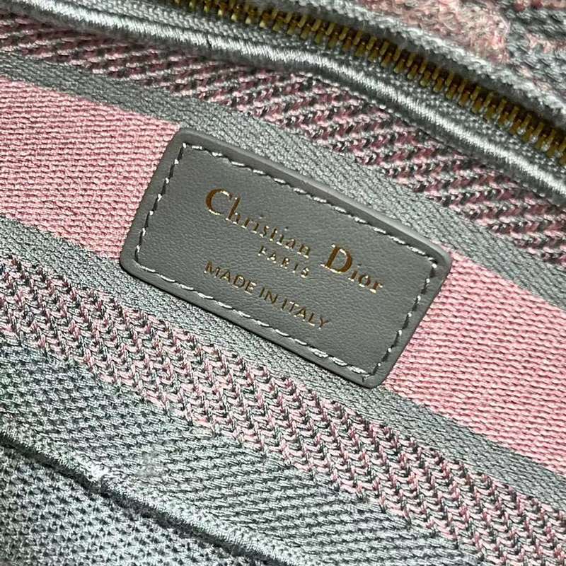 LO - DYOR   BAGS FOR WOMEN - FASHION LUXURY BAGS 007