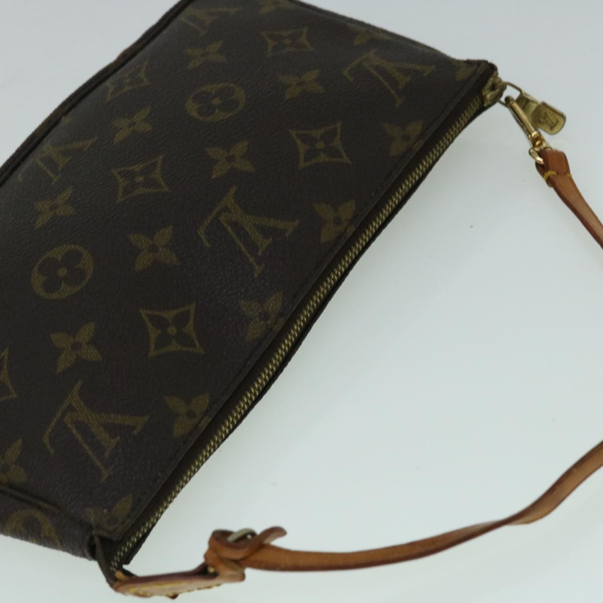 LO-LV bags 389